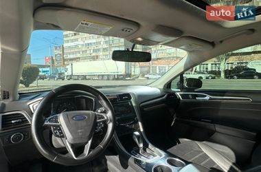 Седан Ford Fusion 2013 в Дніпрі