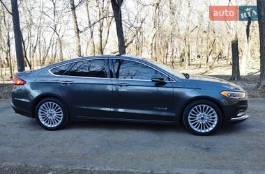 Седан Ford Fusion 2018 в Миколаєві