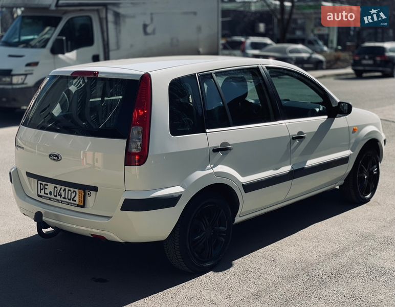 Хэтчбек Ford Fusion 2005 в Хмельницком