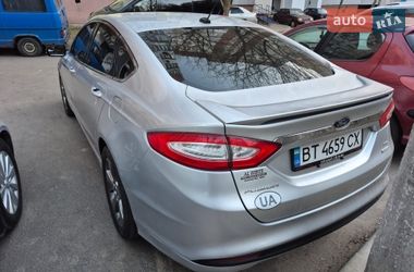 Седан Ford Fusion 2013 в Херсоні