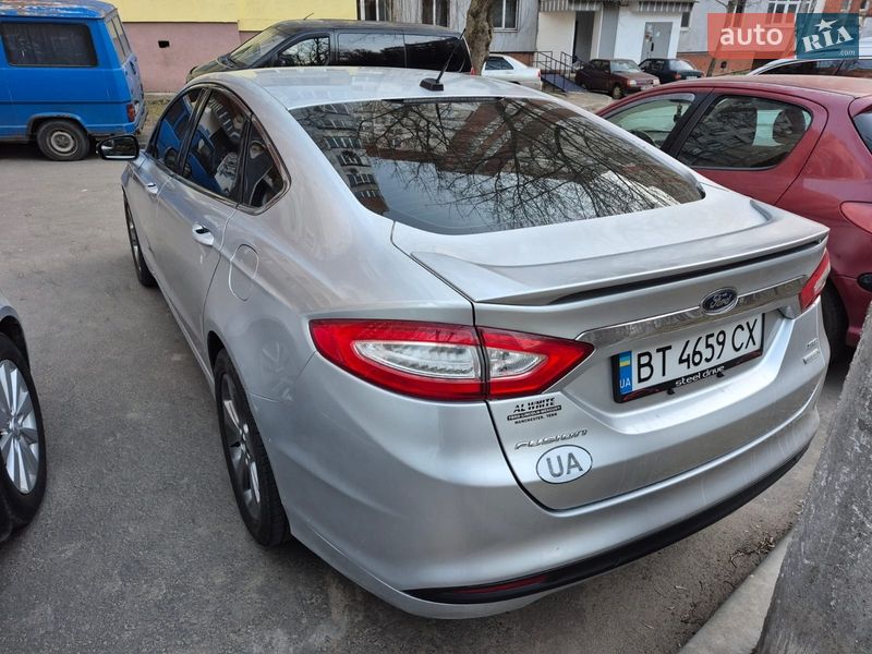 Седан Ford Fusion 2013 в Херсоні