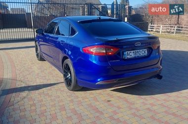 Седан Ford Fusion 2015 в Луцке