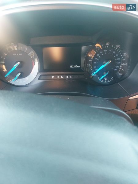 Седан Ford Fusion 2015 в Луцке