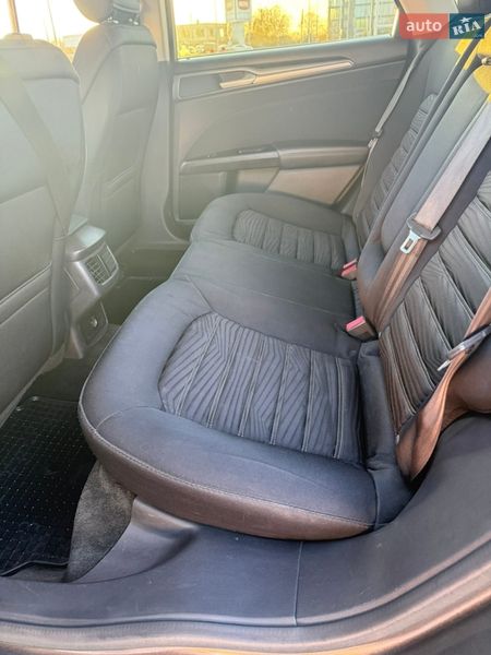 Седан Ford Fusion 2015 в Одессе