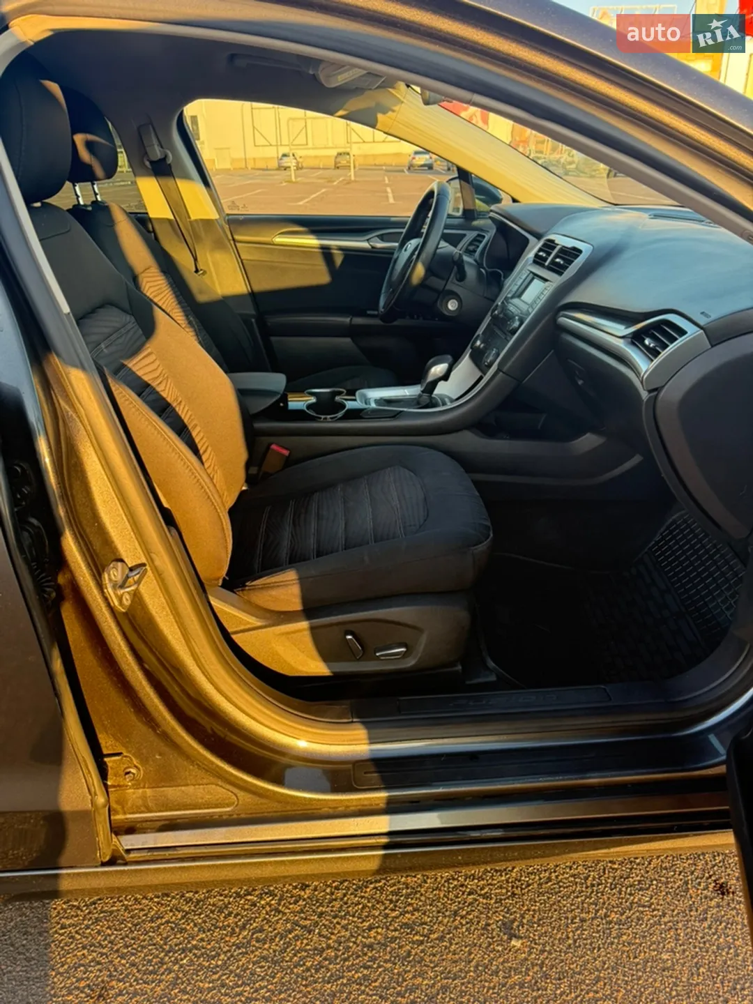 2015 Ford Fusion - мініатюра 18