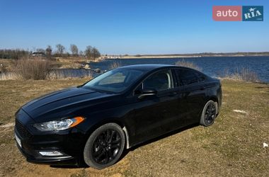 Седан Ford Fusion 2018 в Львове