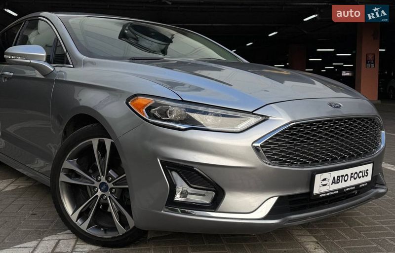 Седан Ford Fusion 2019 в Києві