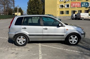 Хэтчбек Ford Fusion 2007 в Львове