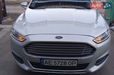 Седан Ford Fusion 2015 в Кропивницком