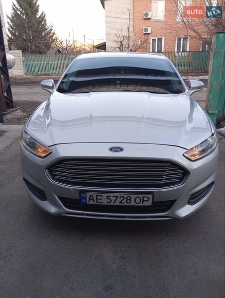 Ford Fusion 2015