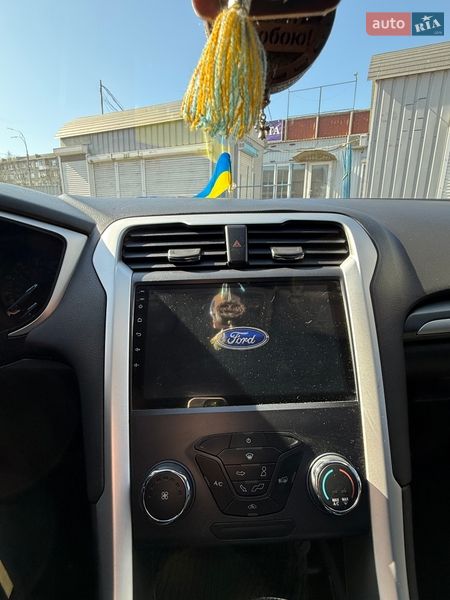 Седан Ford Fusion 2014 в Киеве
