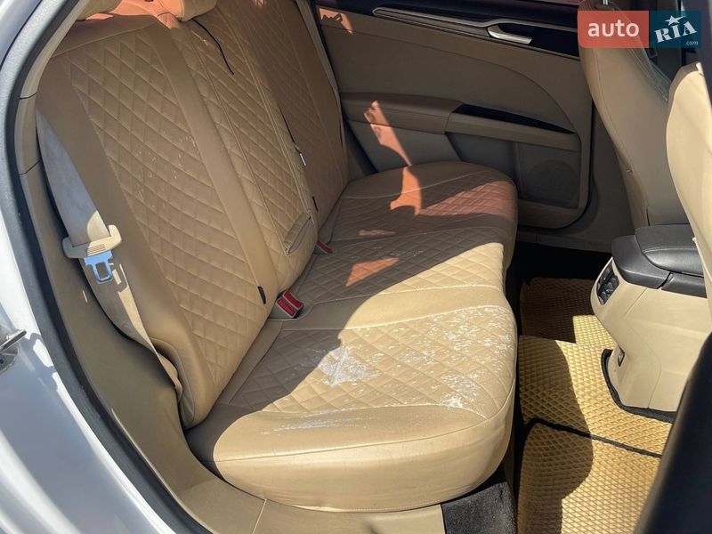 Седан Ford Fusion 2015 в Києві