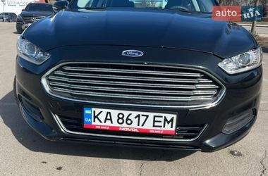 Седан Ford Fusion 2015 в Миронівці