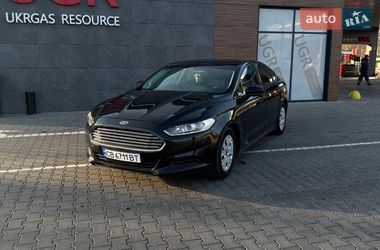 Седан Ford Fusion 2013 в Лубнах