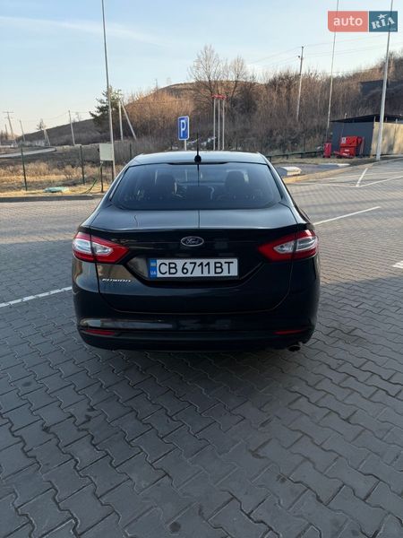 Седан Ford Fusion 2013 в Лубнах