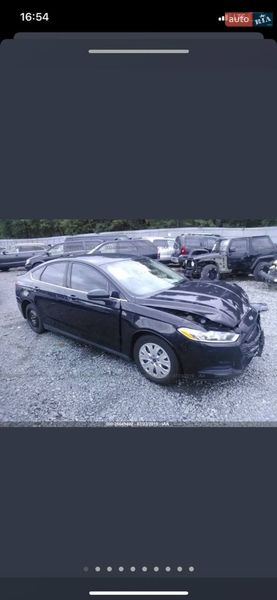 Седан Ford Fusion 2013 в Лубнах