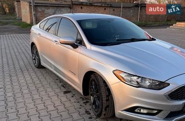 Седан Ford Fusion 2016 в Синельниково