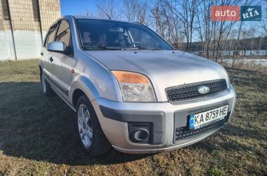 Хэтчбек Ford Fusion 2007 в Киеве