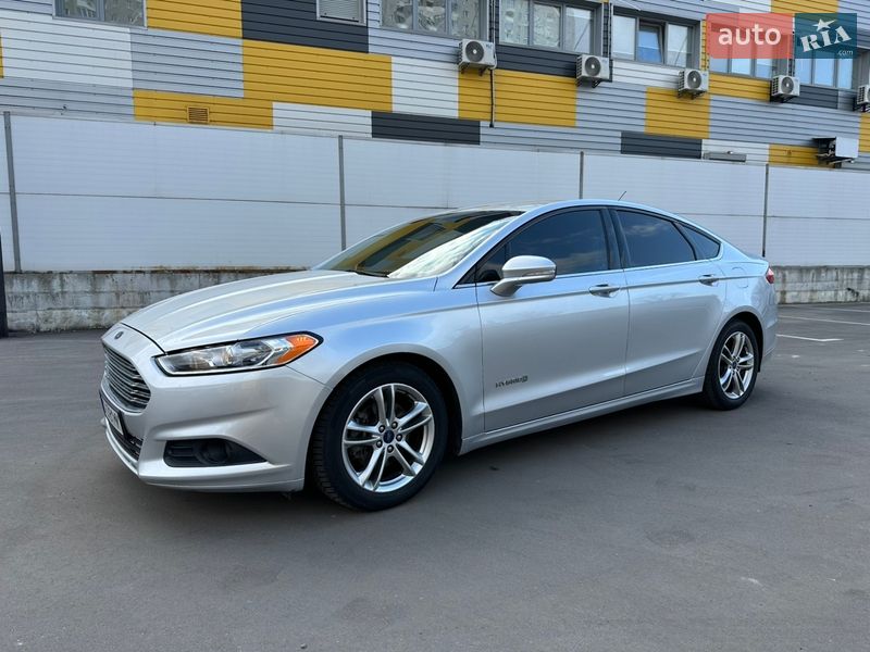 Ford Fusion 2016