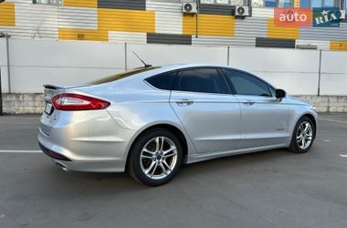 Седан Ford Fusion 2016 в Киеве