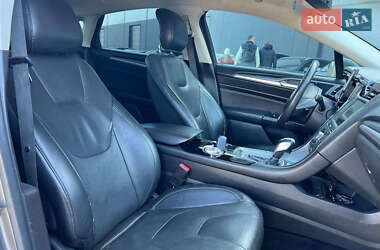 Седан Ford Fusion 2014 в Львові