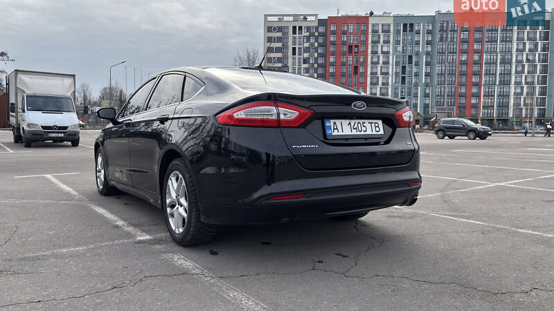 Седан Ford Fusion 2015 в Киеве