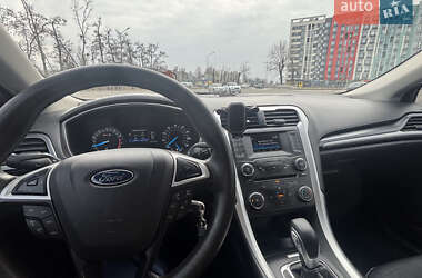 Седан Ford Fusion 2015 в Киеве