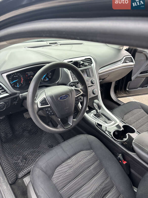 Седан Ford Fusion 2015 в Киеве