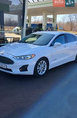Седан Ford Fusion 2018 в Киеве