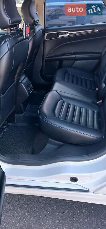 Седан Ford Fusion 2018 в Киеве