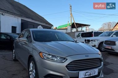 Седан Ford Fusion 2015 в Чернигове