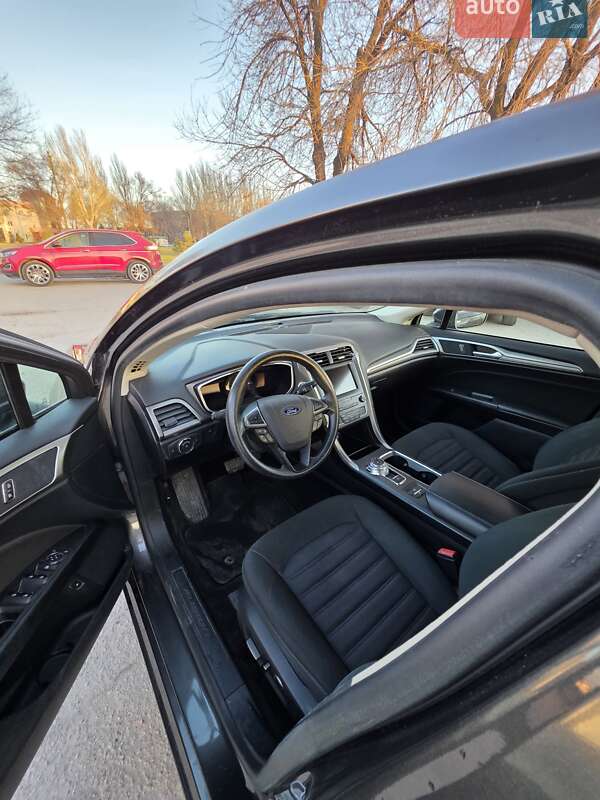 Седан Ford Fusion 2019 в Запорожье