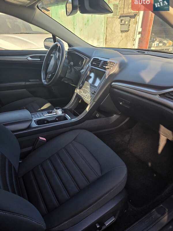 Седан Ford Fusion 2019 в Запорожье
