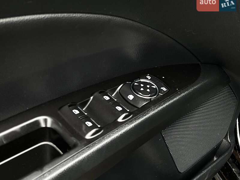 Седан Ford Fusion 2016 в Киеве