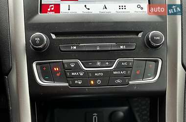 Седан Ford Fusion 2016 в Киеве