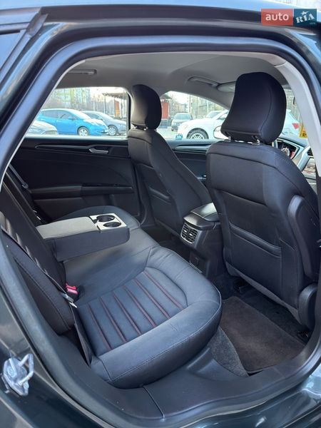 Седан Ford Fusion 2015 в Ивано-Франковске