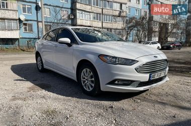Седан Ford Fusion 2016 в Дніпрі