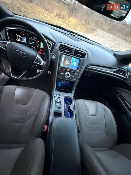 Седан Ford Fusion 2016 в Києві