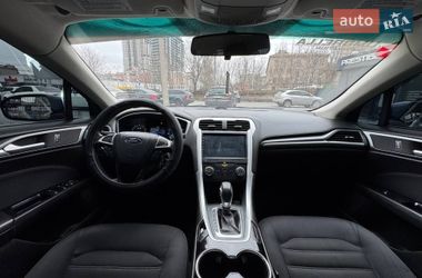 Седан Ford Fusion 2015 в Днепре