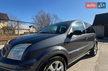 Хэтчбек Ford Fusion 2005 в Луцке