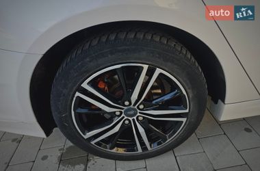 Седан Ford Fusion 2014 в Львове