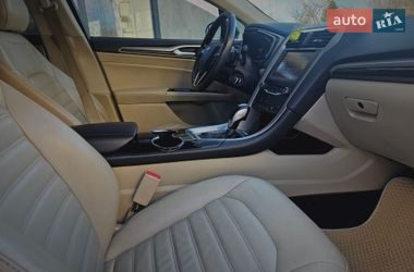 Седан Ford Fusion 2014 в Львове