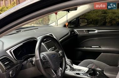 Седан Ford Fusion 2014 в Новомосковську