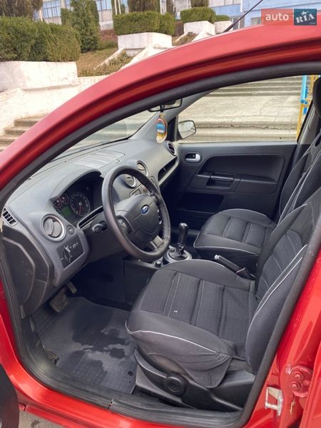 Хэтчбек Ford Fusion 2008 в Хмельницком