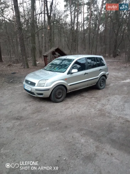 Ford Fusion 2003