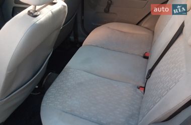 Хэтчбек Ford Fusion 2003 в Киеве