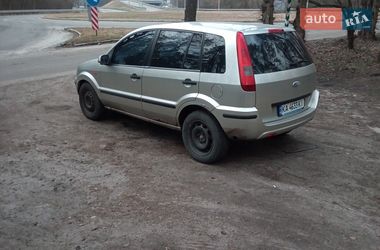 Хэтчбек Ford Fusion 2003 в Киеве