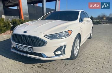 Седан Ford Fusion 2019 в Харькове