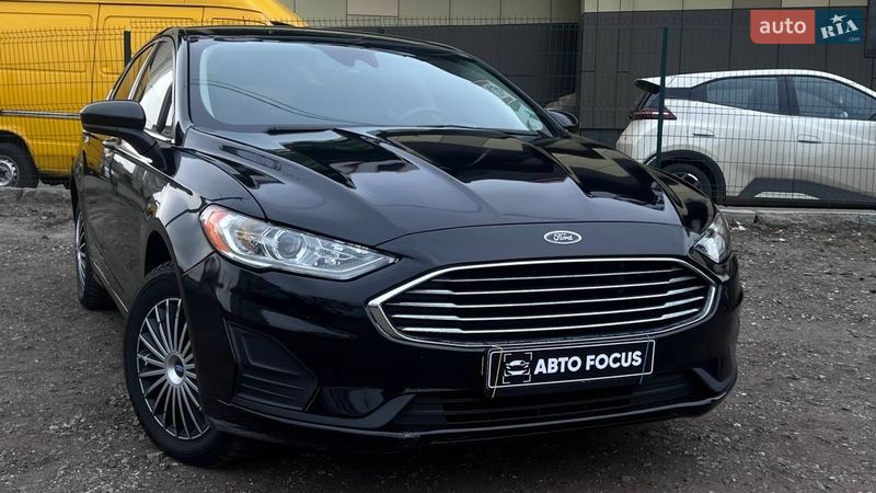 Седан Ford Fusion 2018 в Киеве