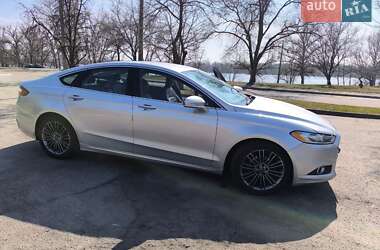 Седан Ford Fusion 2014 в Кременчуге
